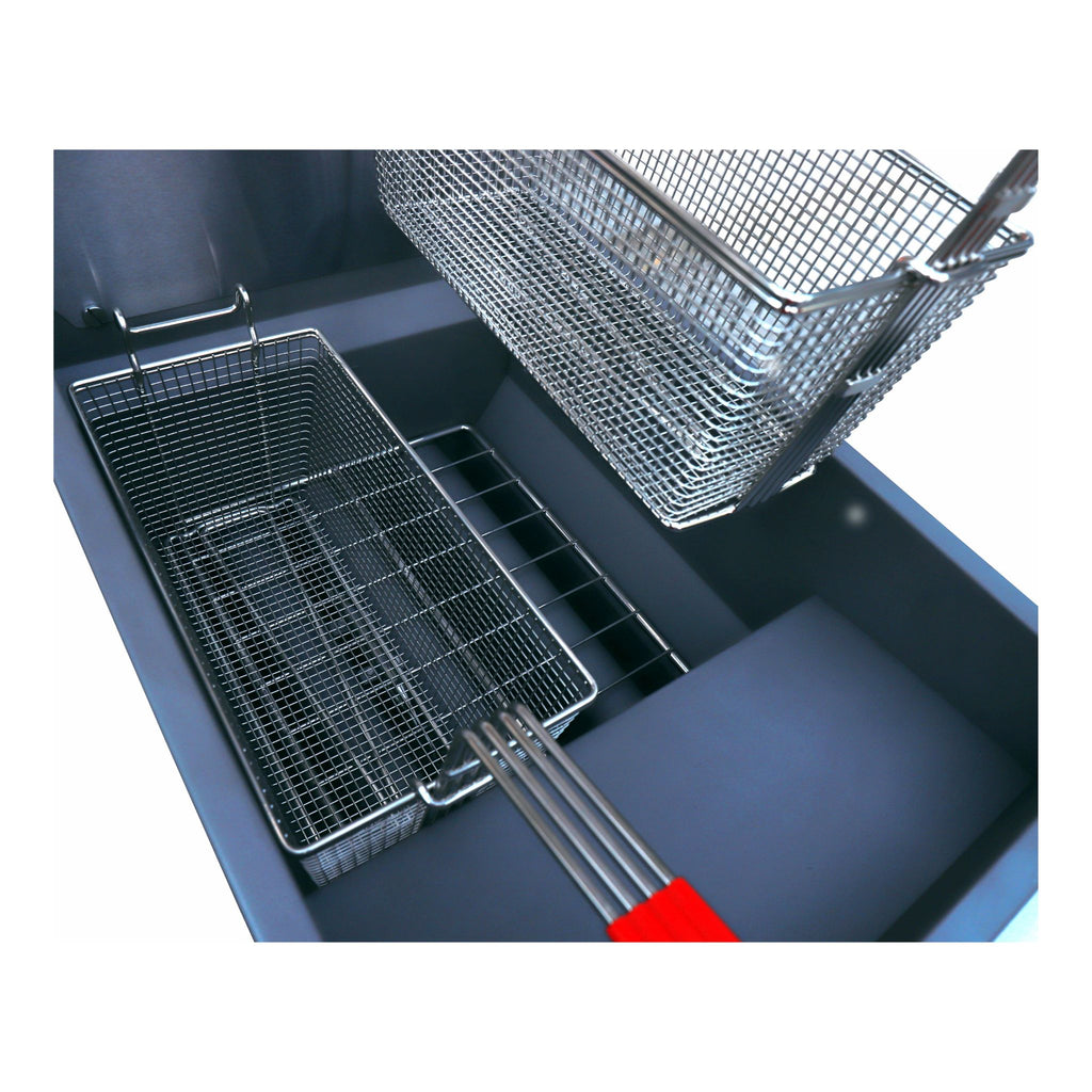 noriota nff5nes gas floor fryer metal frying baskets with a deep fryer basket on a white background