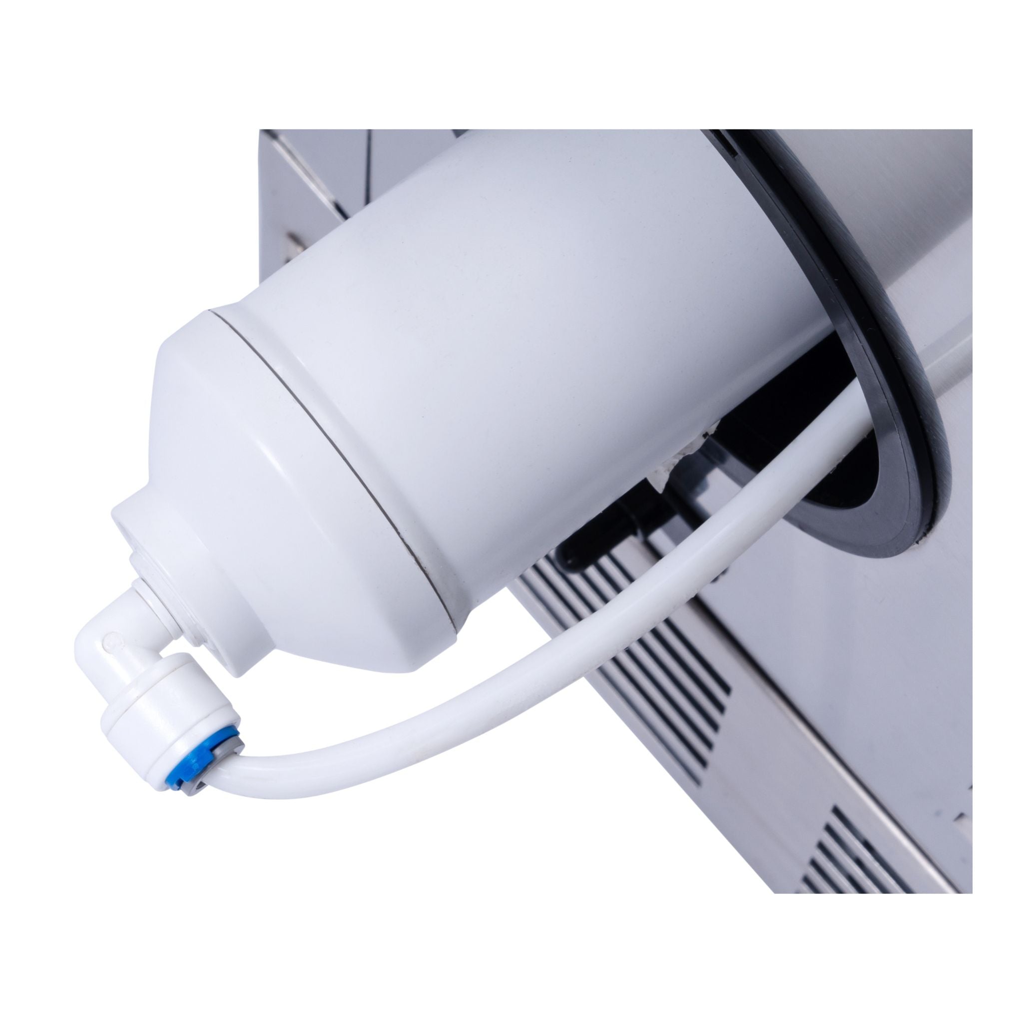 noriota NUI15COPPS Built in crescent ice maker, Close-up of a water filter cartridge with a hose attached, on a white background.